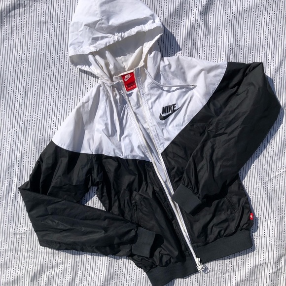 Nike Jackets & Blazers - Nike Windrunner